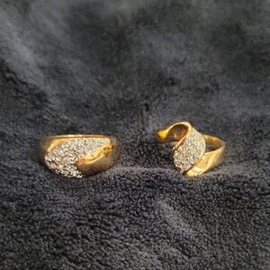 Elegant Gold and cubic xiconia Women's Rings. Size 8. (2 Rings for $30).